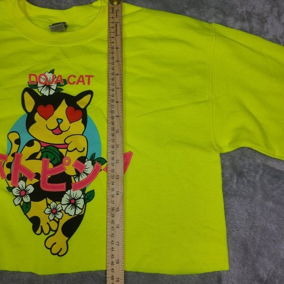 Doja Cat Cropped Graphic Pullover Sweatshirt Highlighter Yellow Women Size MNWOT - Picture 6 of 8